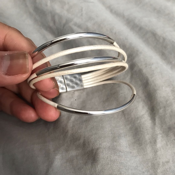 Genuine leather multi strand bracelet - Picture 1 of 5